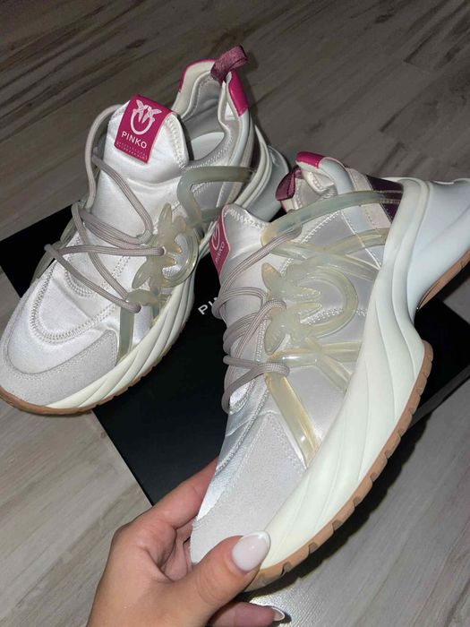 Маратонки Pinko