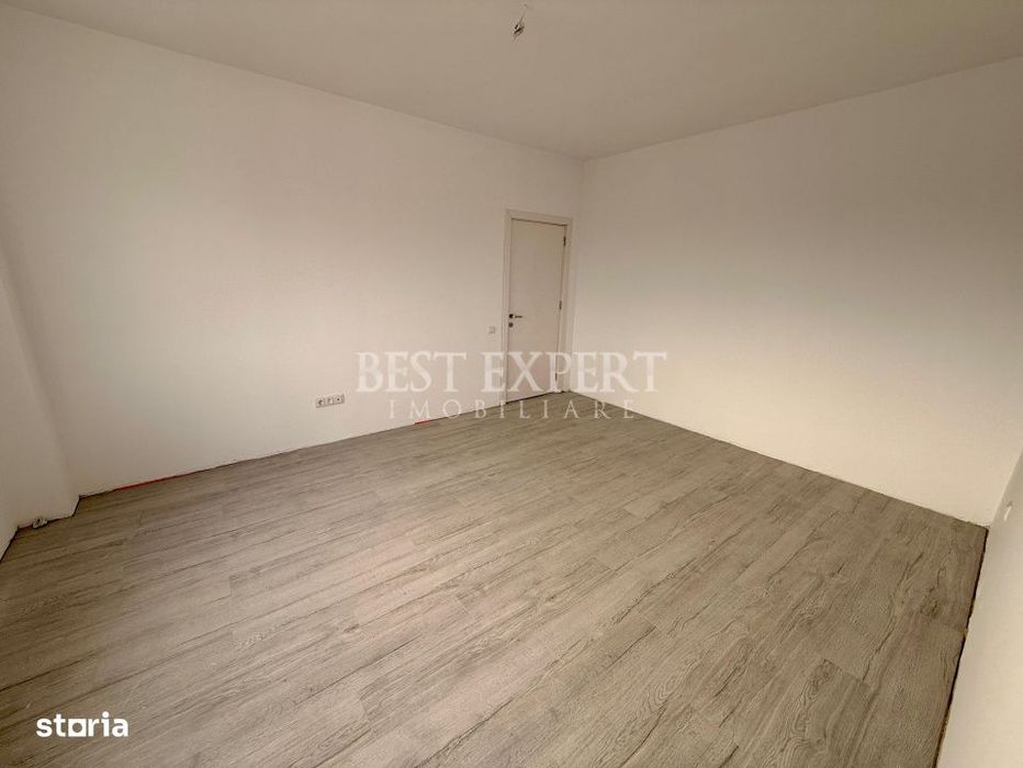 Apartament 2 Camere | Incalzire in Pardoseala | Baie cu Geam | Parcare