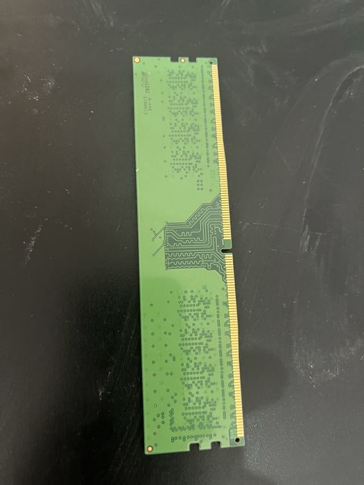 Срочно! Продам  Озу 4gb 3200 DDR4