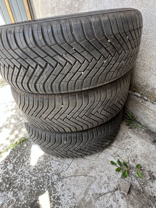 Nexen Nblue 4season 235 60 17 M+S