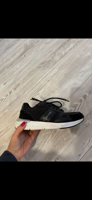 Чисто нови маратонки Calvin Klein