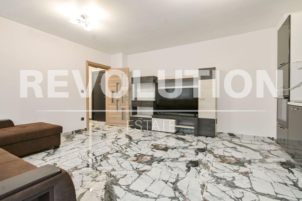 Двустаен апартамент в ж.к. Дружба 2.