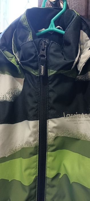 Куртка зимняя на мальчика