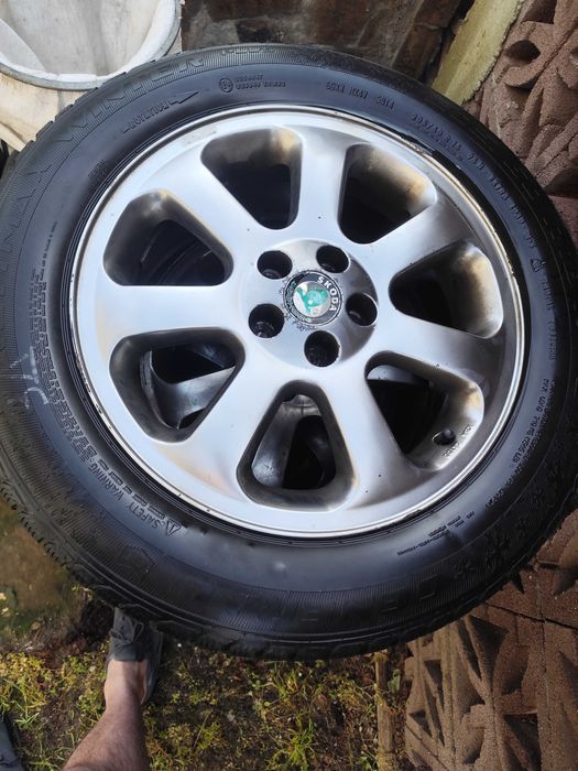 Джанти и зимни гуми 205/60 r16 General