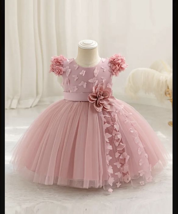 Продам платье детское