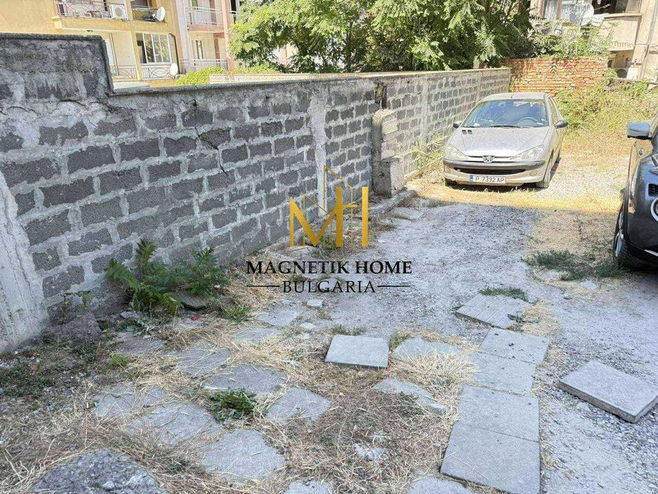 Дава се под наем Гараж / Паркомясто в Бургас, Възраждане - 20 кв.м за 112.2 € - Снимка #2