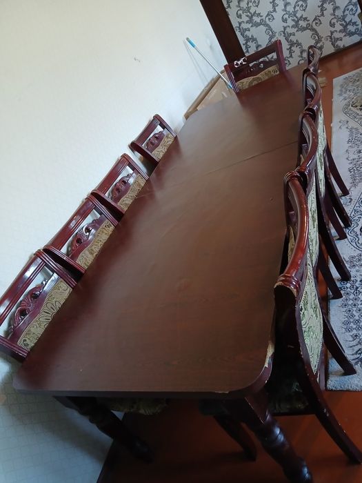 Стол+стулья 10 шт б/у