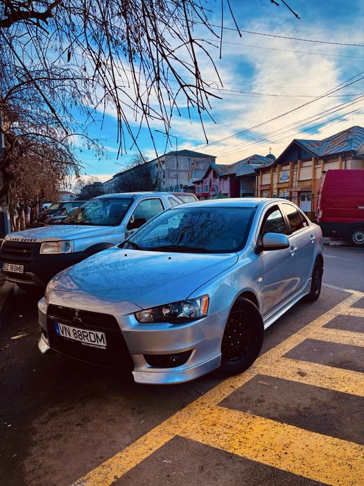 Mitsubishi Lancer
