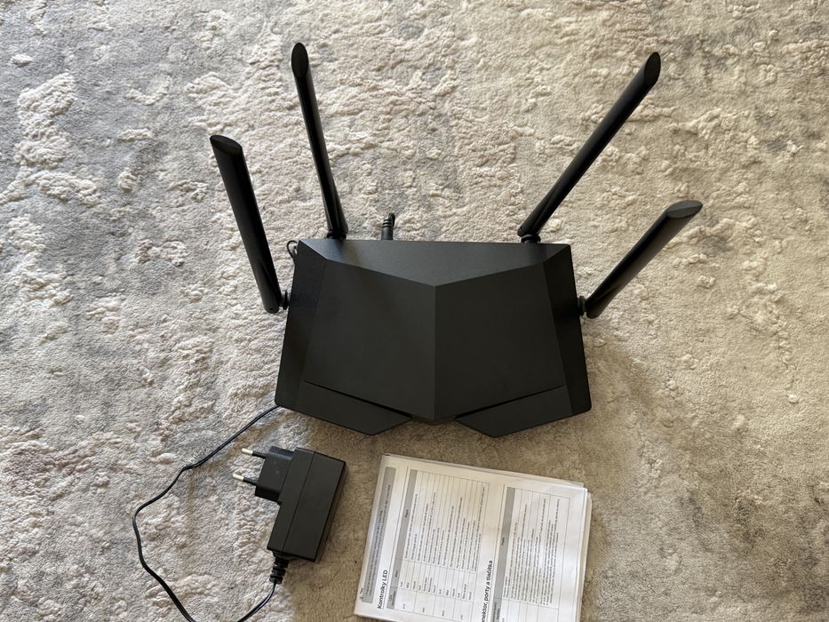 Tenda AC1200 Smart wifi Router