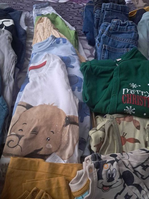 Цял кашон с дрешки за момченце на 2 годинки!