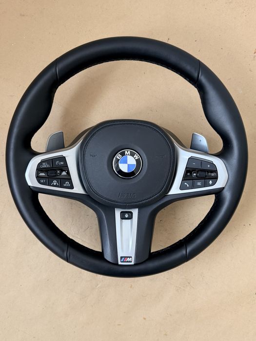 Оригинален M волан бмв bmw g01 g02 g05 g06 g11 g12 g14 g15 g16 g30 g31