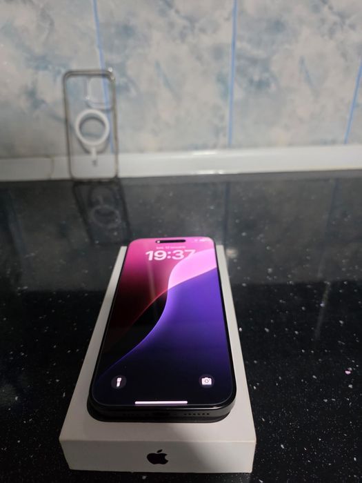 iPhone 16 Pro Max 512 GB 100% Batterie