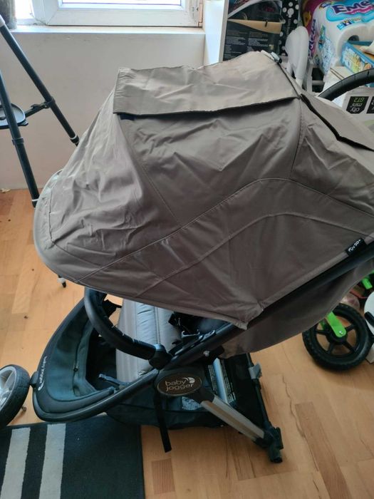Бебешка количка Baby jogger city mini 2 + Baby jogger седалка