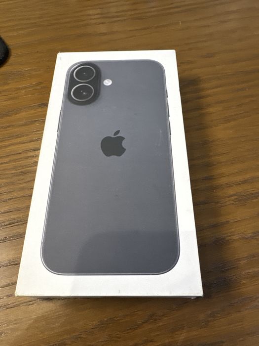 Vand IPhone 17  - 256 gb black nou sigilat