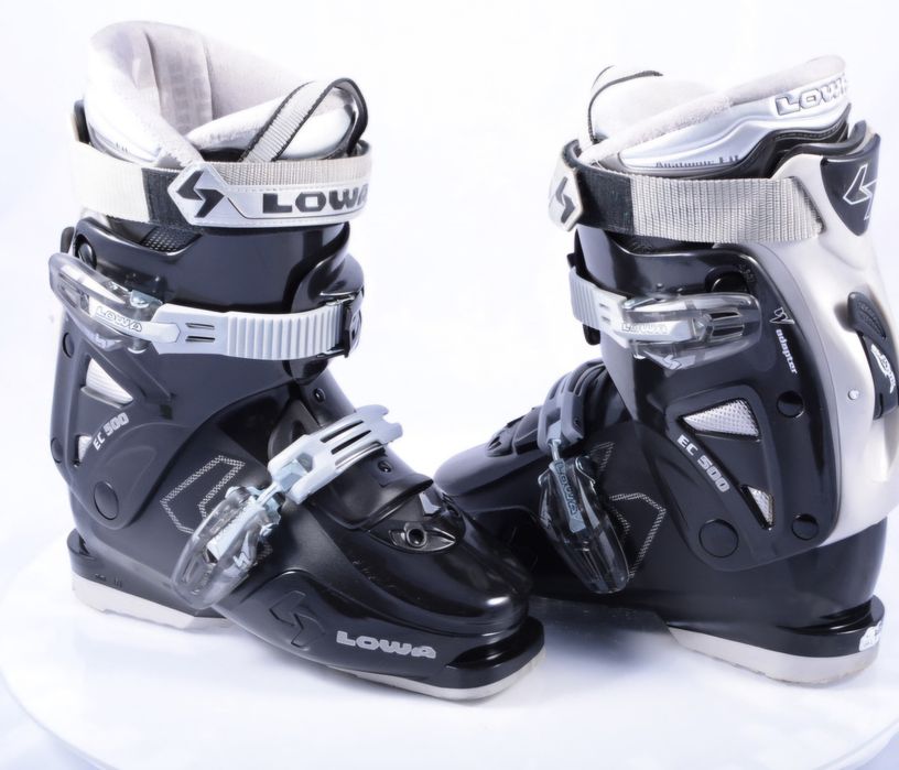 Намалени ски обувки LOWA Anatomic FIT