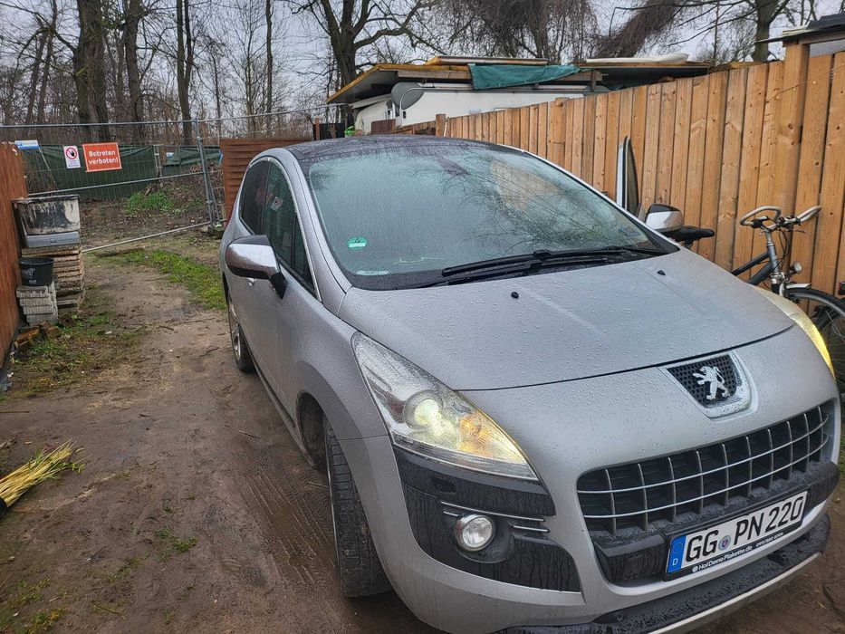 Auto Peugeot 3008