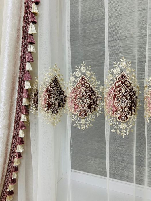 Шторы,тюль карниз,держатель в комплекте