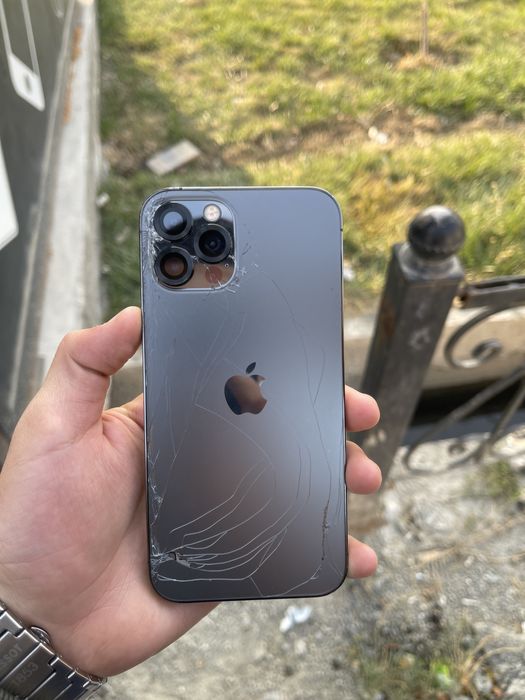 IPhone 12 Pro | 128 | 74%