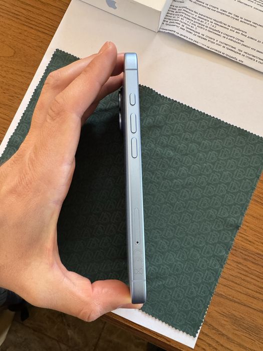 Iphone 17 Mist Blue 256GB Нов Гаранция 36м