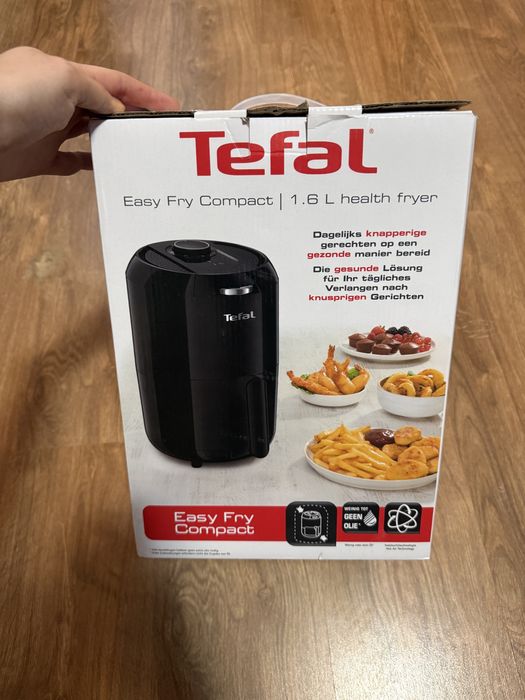 Airfry tefal in cutie originala
