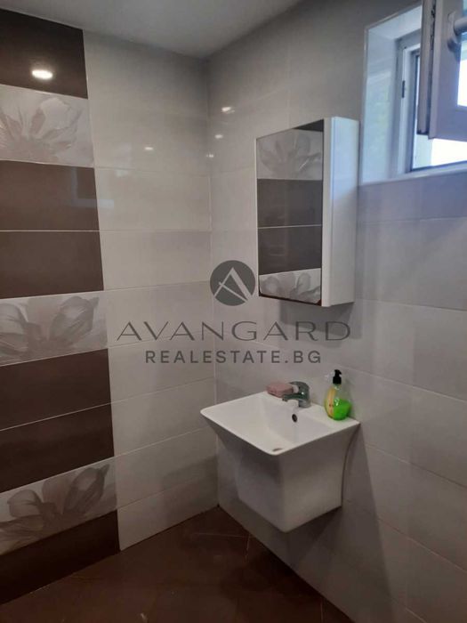 Продава се Къща в с. Брестник, Област Пловдив - 287 кв.м за 1511 €/кв.м - Снимка #7