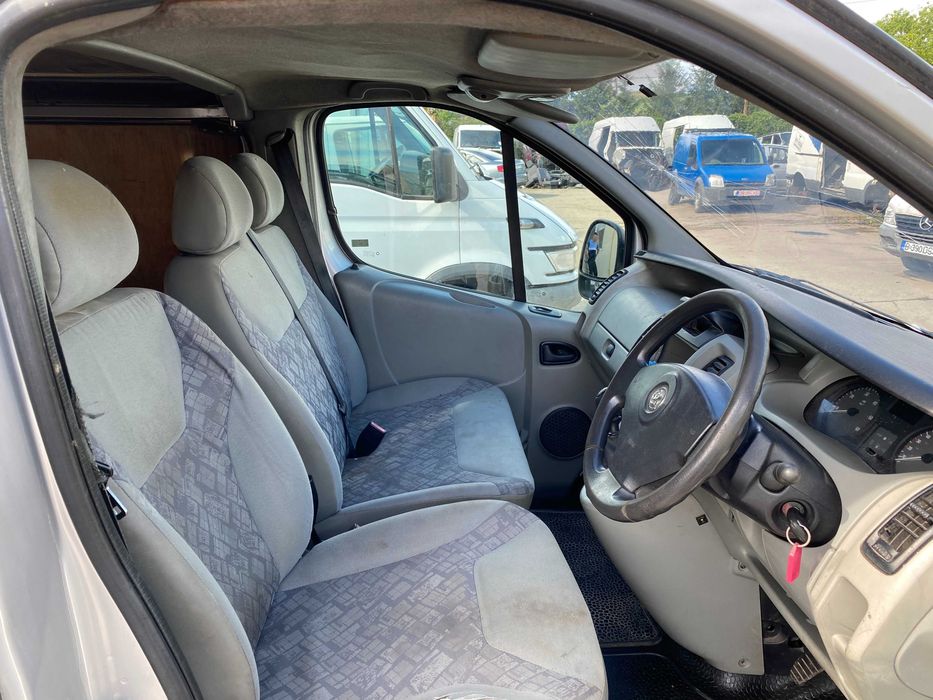 DEZMEMBREZ PIESE Opel VIVARO 1.9 DTI 74 KW 101 cp 6+1 trepte tip F9Q 2005 import ANGLIA Renault TRAFIC
