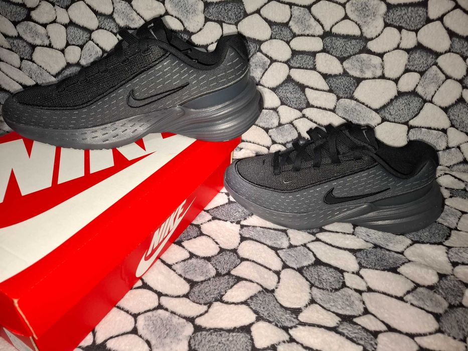 Маратонки Найк Nike Uplift SC 135 лева/ 69.02 €