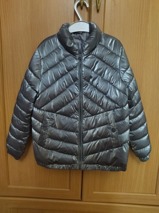 На девочку  6-7 лет