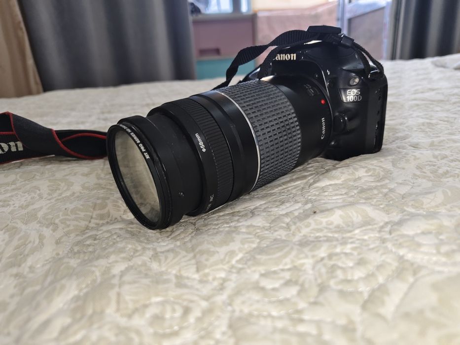 Продам фотоаппарат Canon100d