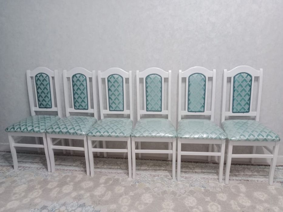 Продам стулья 6 штук
