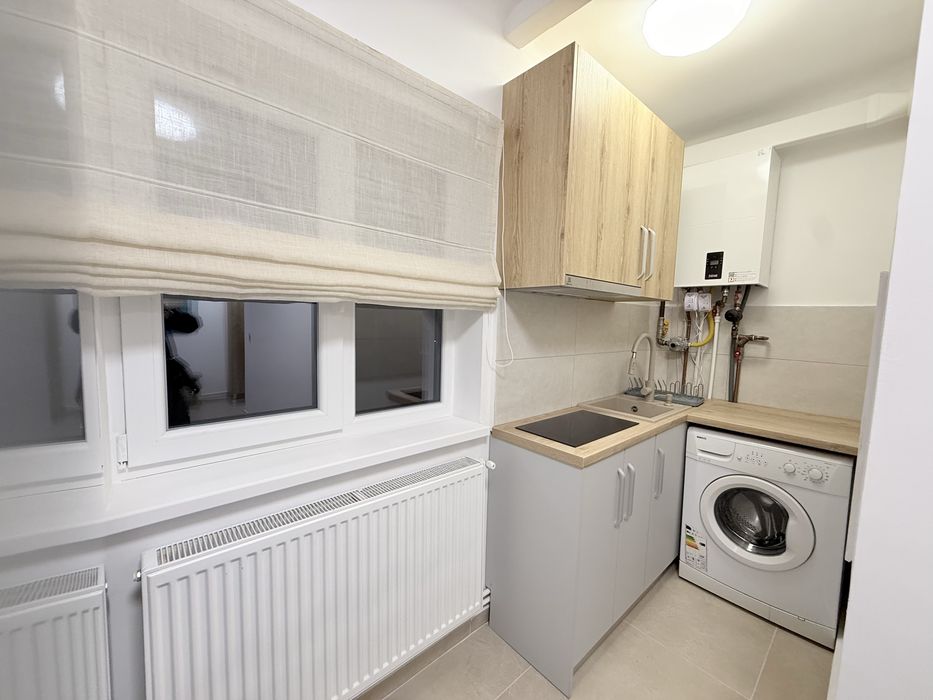 Inchiriez Garsoniera zona Rovine