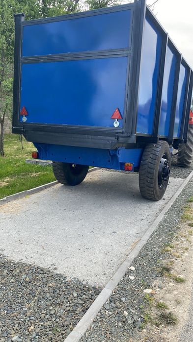 Remorca Basculanilă