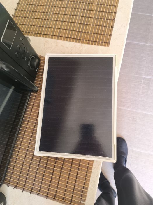 Vînd router solar
