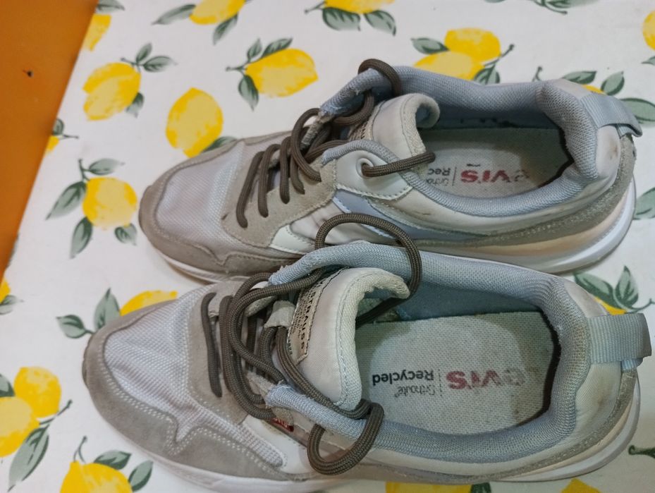 Levis N 39 кожени - 32 лв