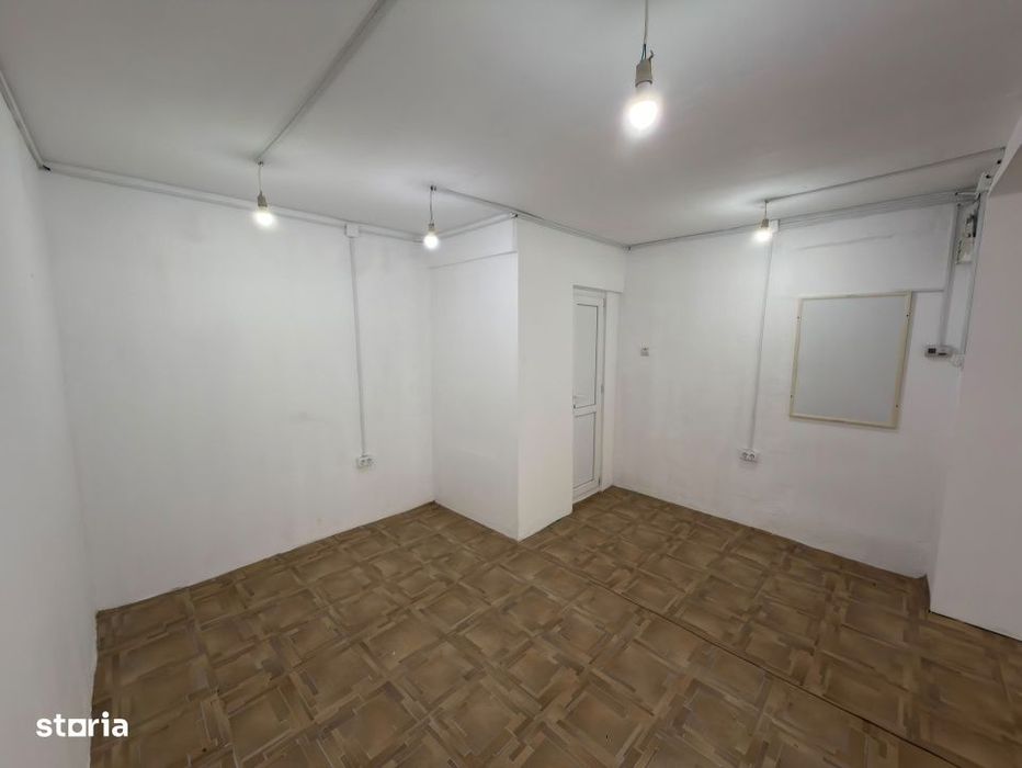 Spatiu comercial de inchiriat, 50 mp, Vad comercial