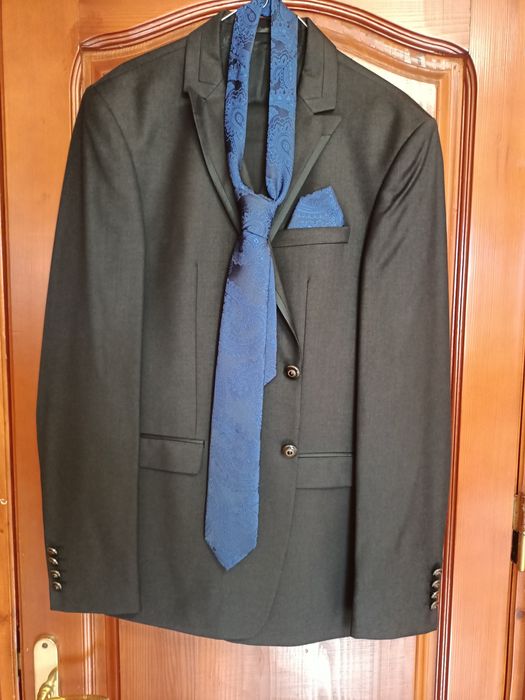 Costum bărbați din lînă