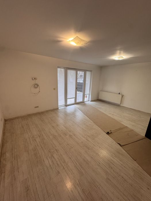 Casa tip vila insiruita-intabulata-rond Breazu