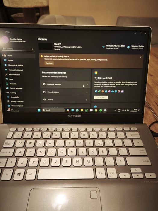 Pc laptop Asus Vivobook computer лаптоп компютър