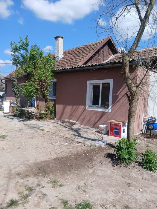 Vand casă in comuna salard