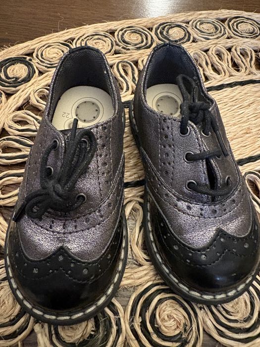 pantofi chicco 22