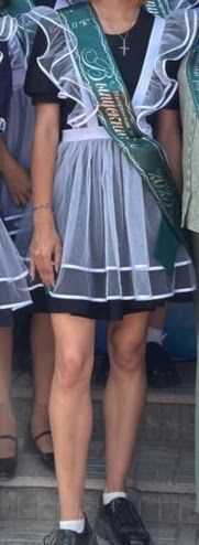 Продам школьную форму для девочки