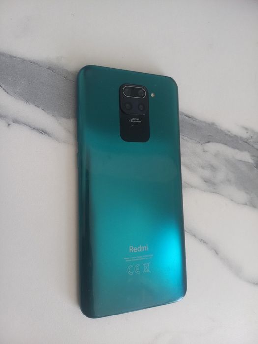 Почти новый Redmi Note 9