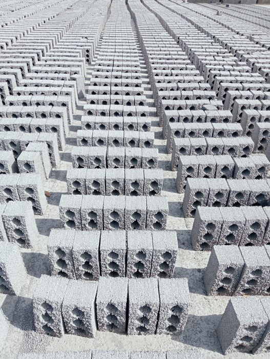 Шлакаблок универсальный заворный