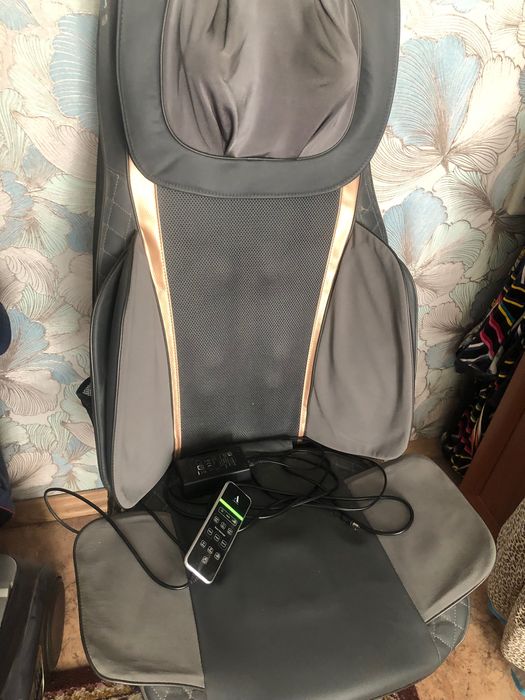 Массажерная накидка Amato