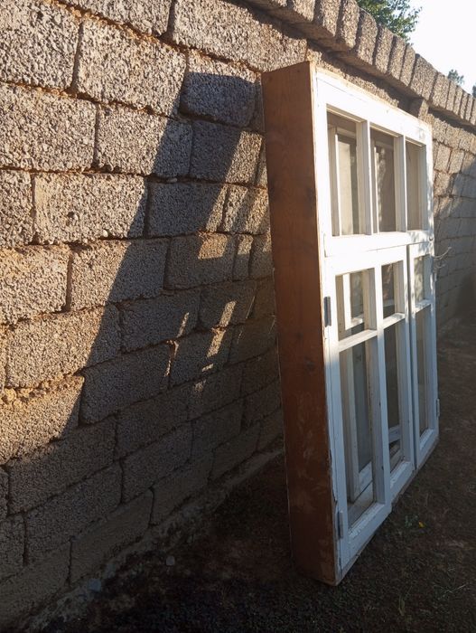 Оконные рама/ срочно продается