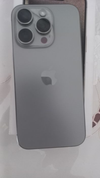 Iphone 15 pro b/u