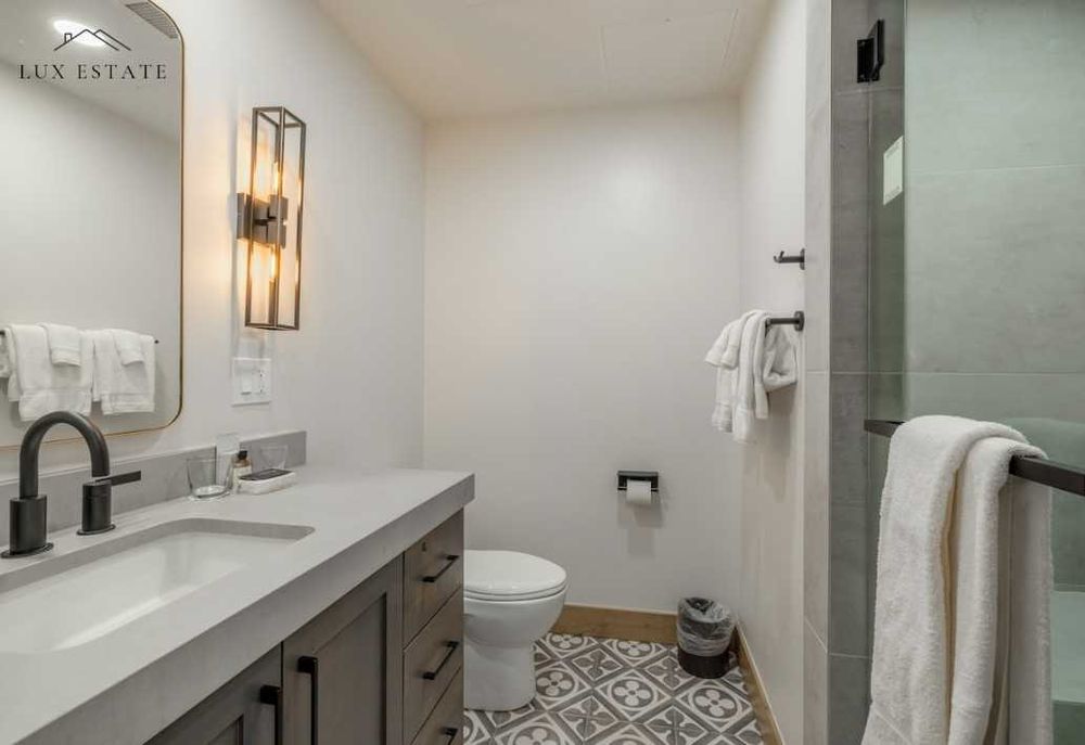 Продава се Двустаен апартамент в София, Малинова долина - 65 кв.м за 2139 €/кв.м - Снимка #3