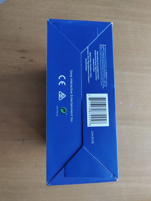 Игровой контроллер Sony Dualshock 4 белый