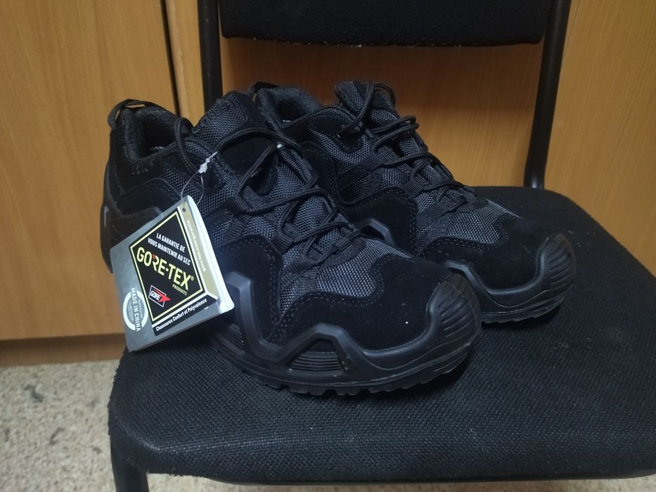 Тактически крассовки новый 42 размер ,