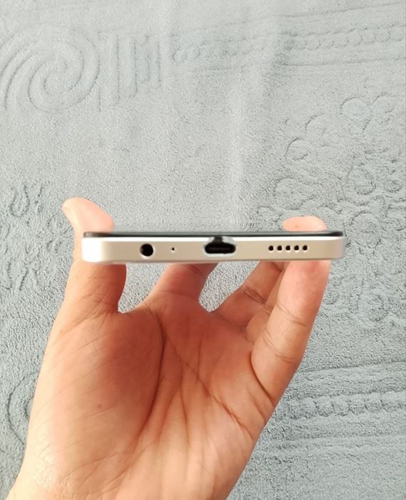 Vivo y 04 vivo y19s